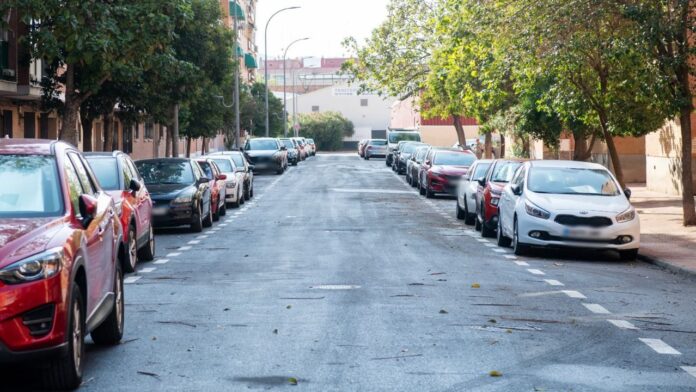 Mejora del asfaltado y aparcamientos en el entorno del colegio Lope de Vega.