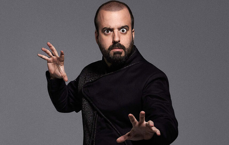 Adri Soto: «El surrealismo también es saber que algo transmite y disfrutarlo»